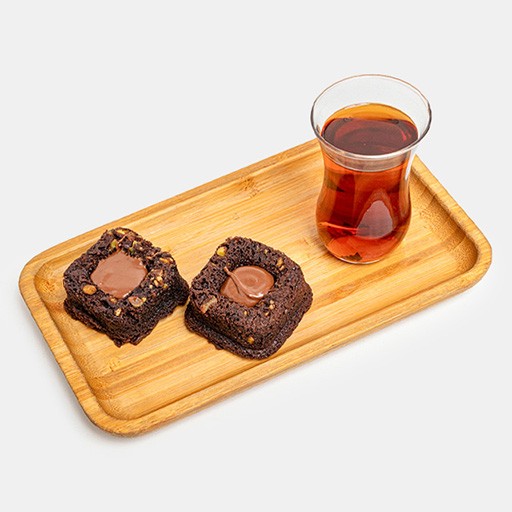 شیرینی چاکلت مربعی با مغز کارامل